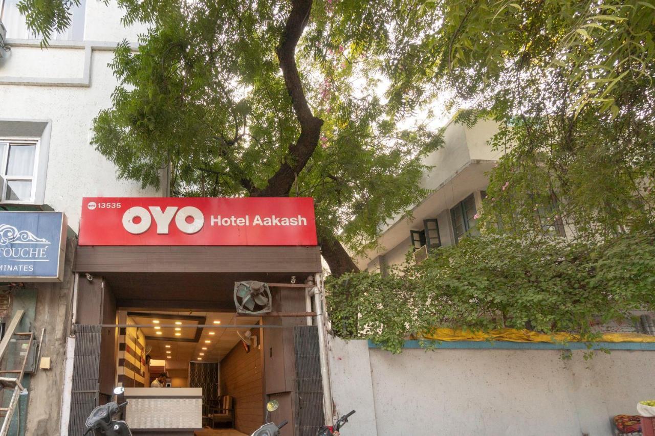 Hotel Oyo 13535 Aakash Ahmedabad Exterior foto